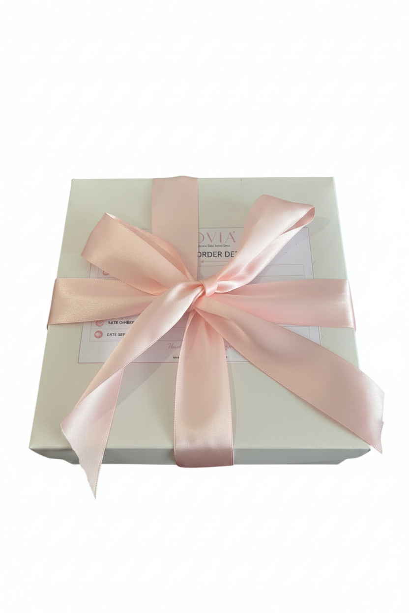 Alovia Gift Box White Background